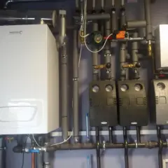 Nowoczesny kocioł gazowy i instalacja grzewcza. Szukasz gazownika w Warszawie? Sprawdź cennik usług!